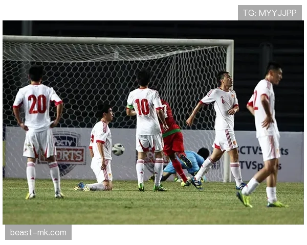 南美足球战术新趋势：灵活阵型与高压逼抢引领赛场革新