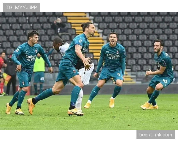 伊布职业生涯高光时刻回顾:传奇前锋再展锋芒,状态回暖续写辉煌 伊布职业生涯高光时刻回顾:传奇前锋再展锋芒,状态回暖续写辉煌