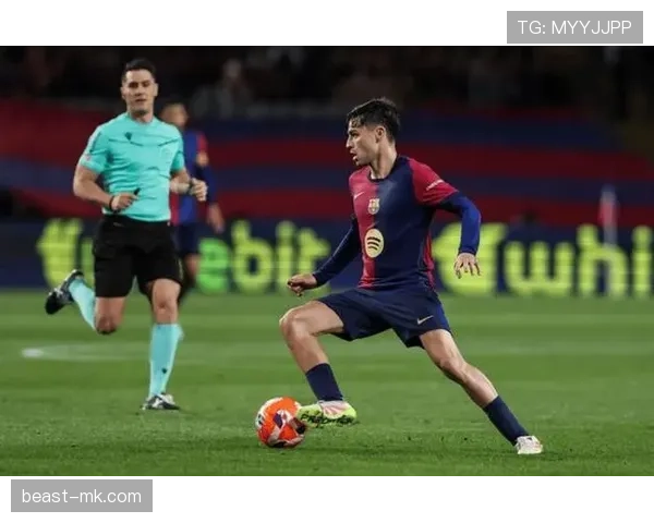 佩德里新纪录片揭秘足球天才成长之路,亮眼表现引热议 佩德里新纪录片揭秘足球天才成长之路,亮眼表现引热议