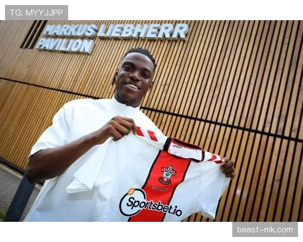 伯恩利青训强势崛起，新星闪耀赛场，未来前景可期