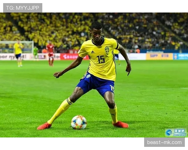 伊萨克 vs 奥斯梅恩:技术流与身体流的锋线对比