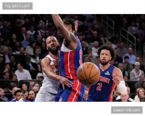 凯德坎宁安较上季挡拆更主动，带动得分助攻提升