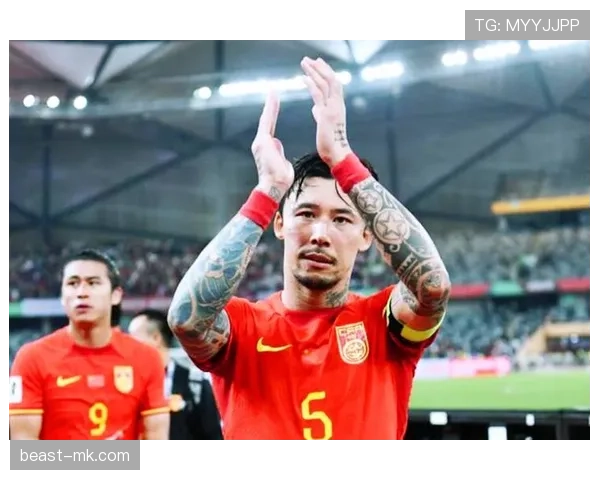 张琳芃居然把直播间当自家客厅逛，真不知道他工资卡多厚才敢这么潇洒