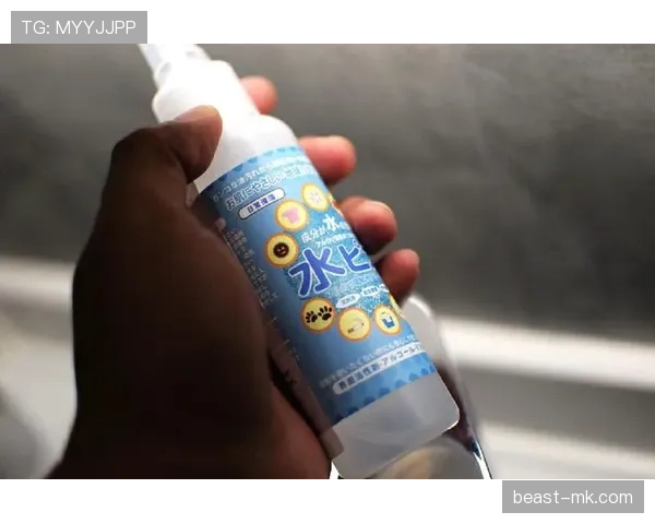 陈梦家冰箱里塞满蛋白粉，连饮料都是自己配的电解质水